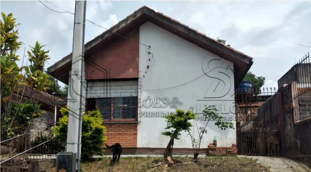 LOTE 017 - Casa de Alvenaria em Porto Alegre/RS