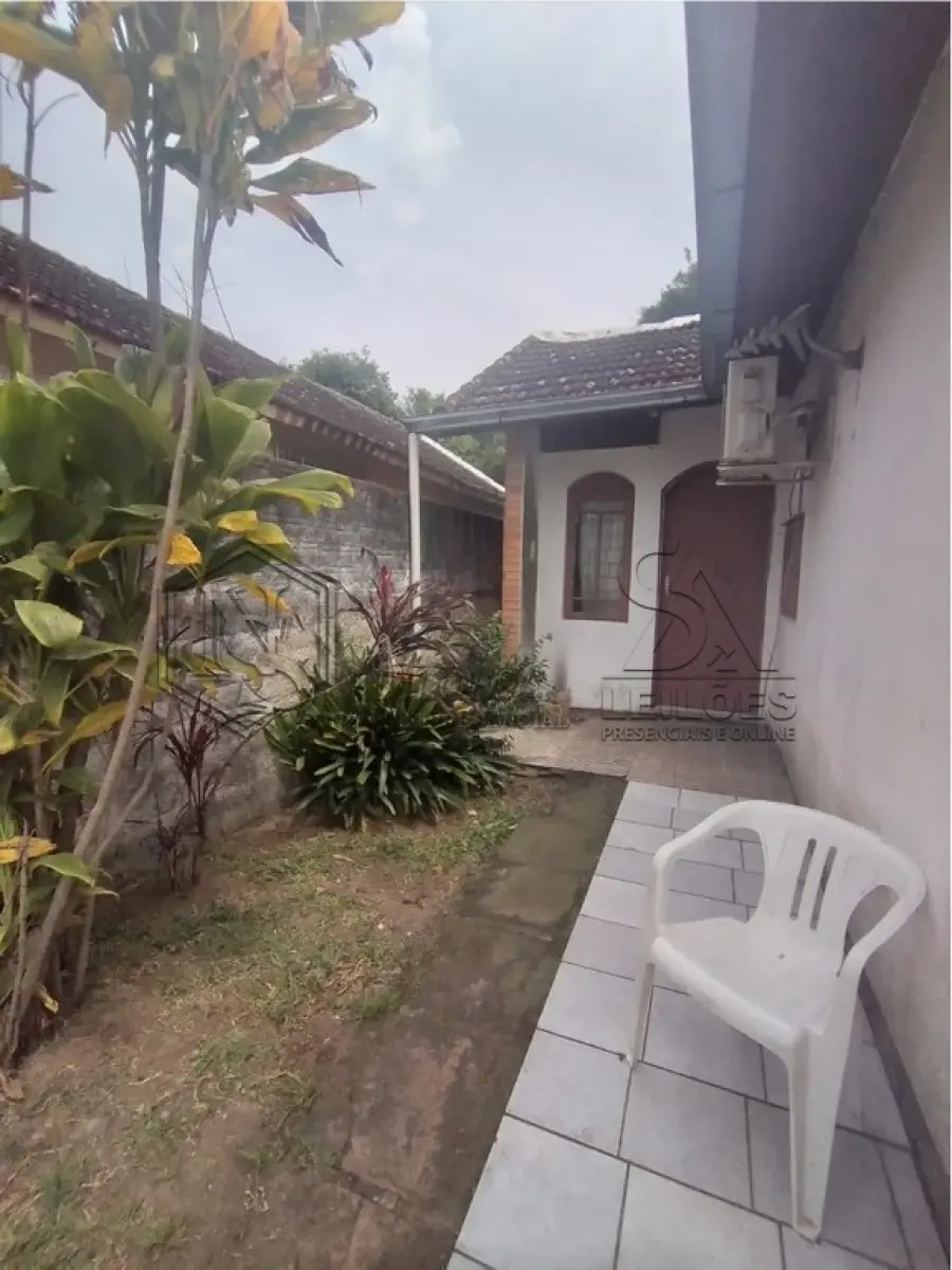 LOTE 017 - Casa de Alvenaria em Porto Alegre/RS