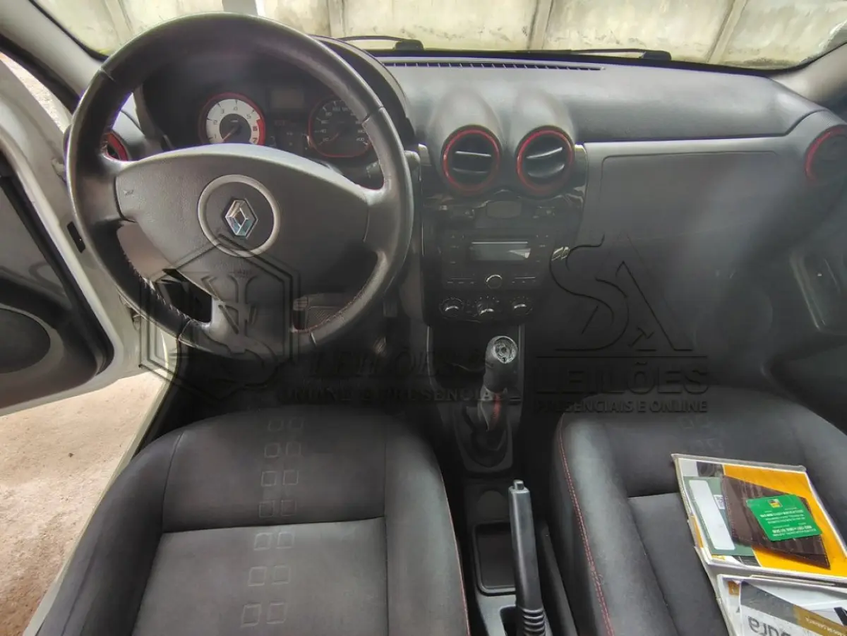 LOTE 012 - Renault/Sandero GTL 16HP