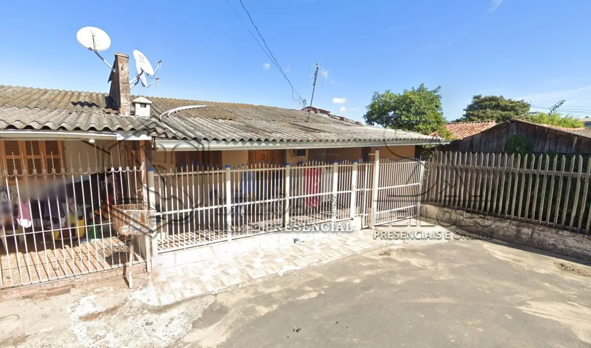 LOTE 017 - Uma casa com área de 42,45m² - Esteio