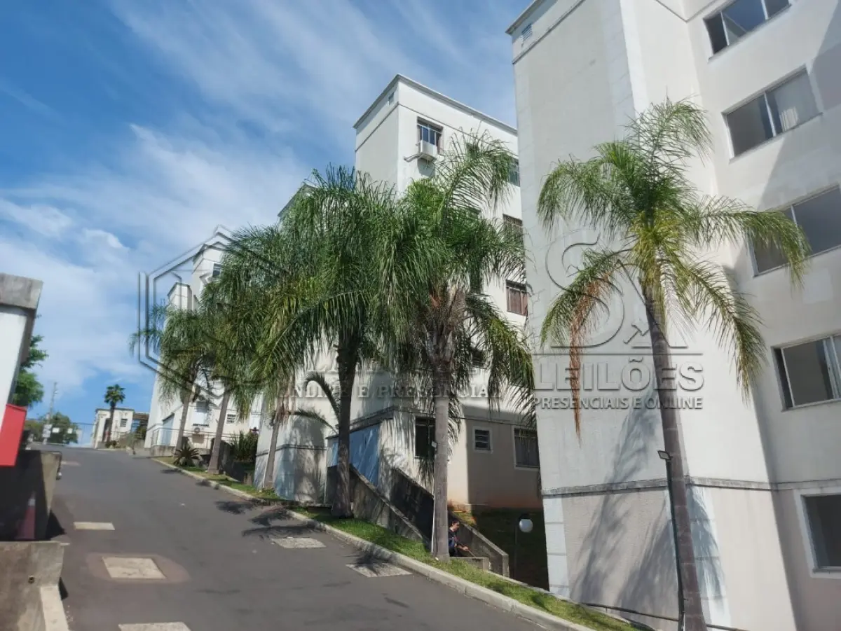 LOTE 007 - Apartamento e box em Porto Alegre