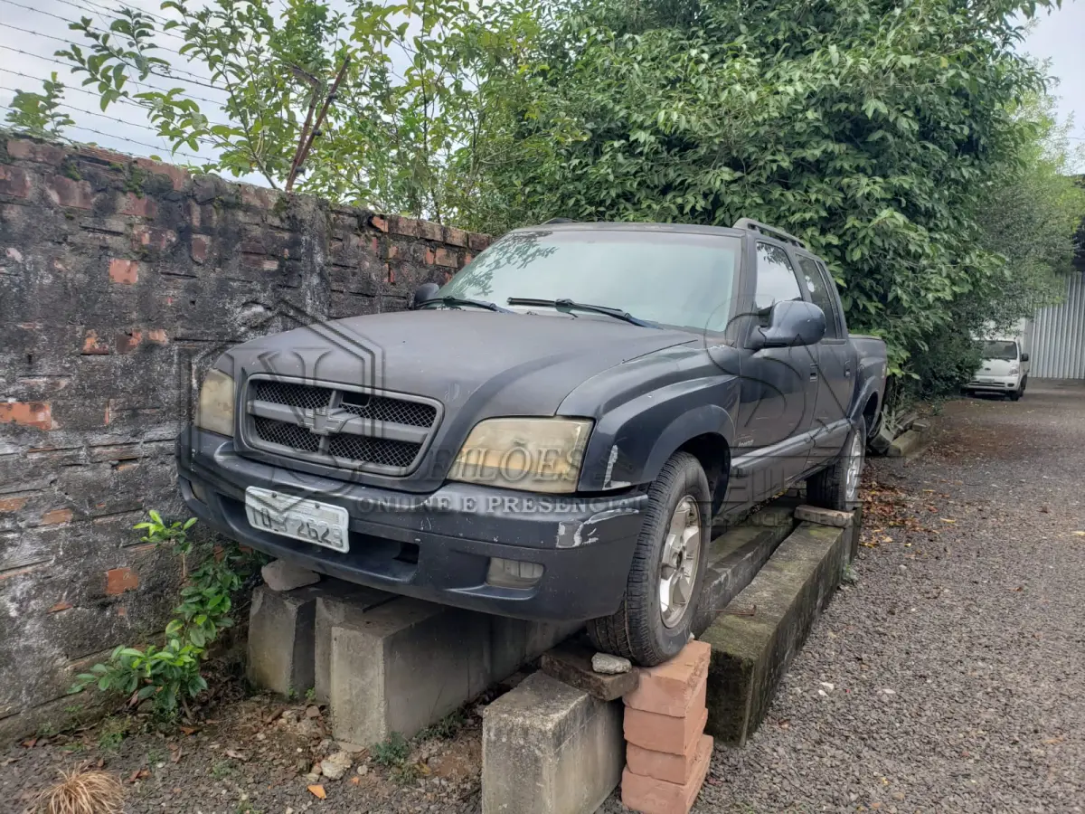 LOTE 016 - GM/S10 Advantage D