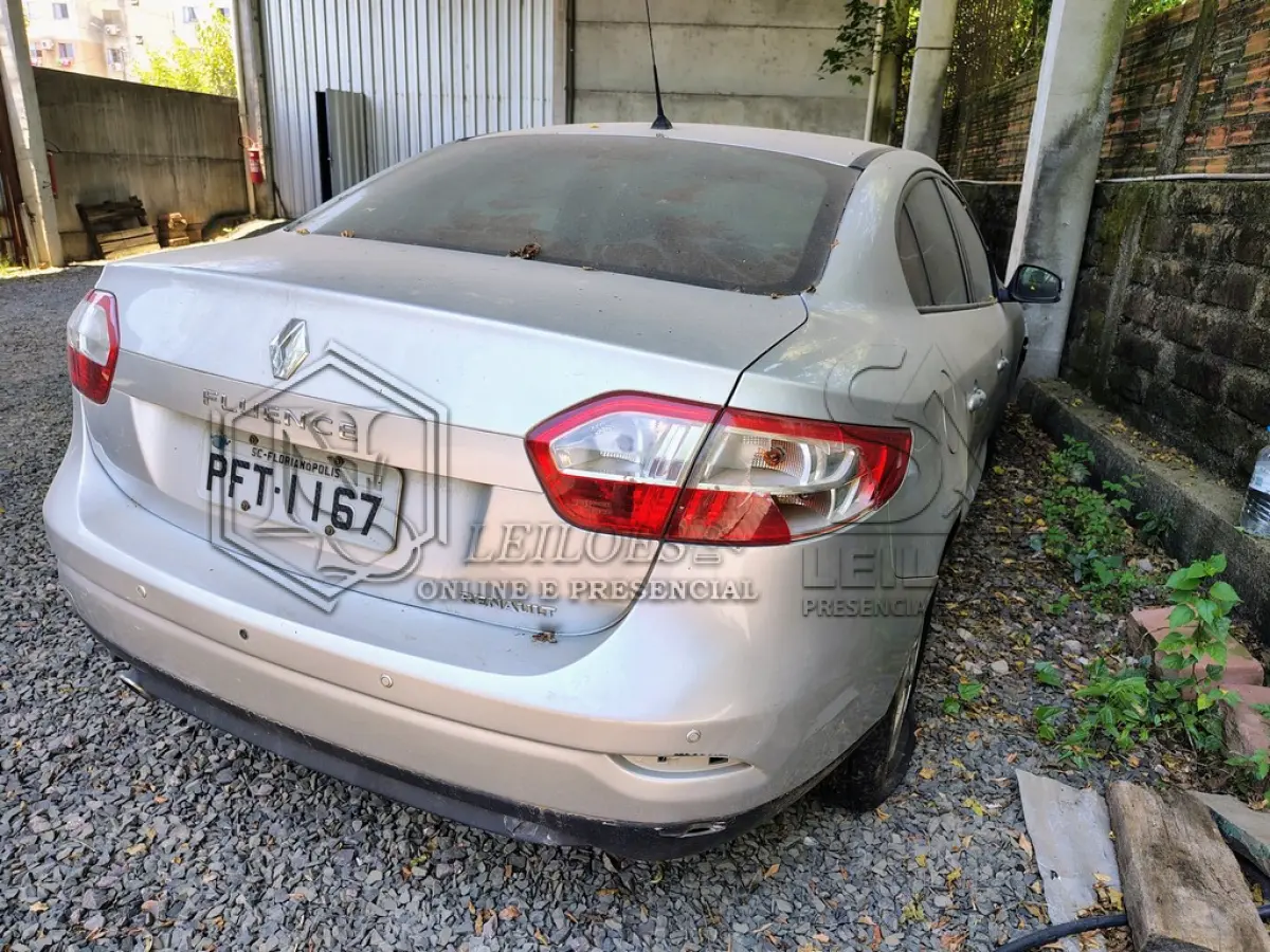 LOTE 022 - Renault/Fluence DYN20A