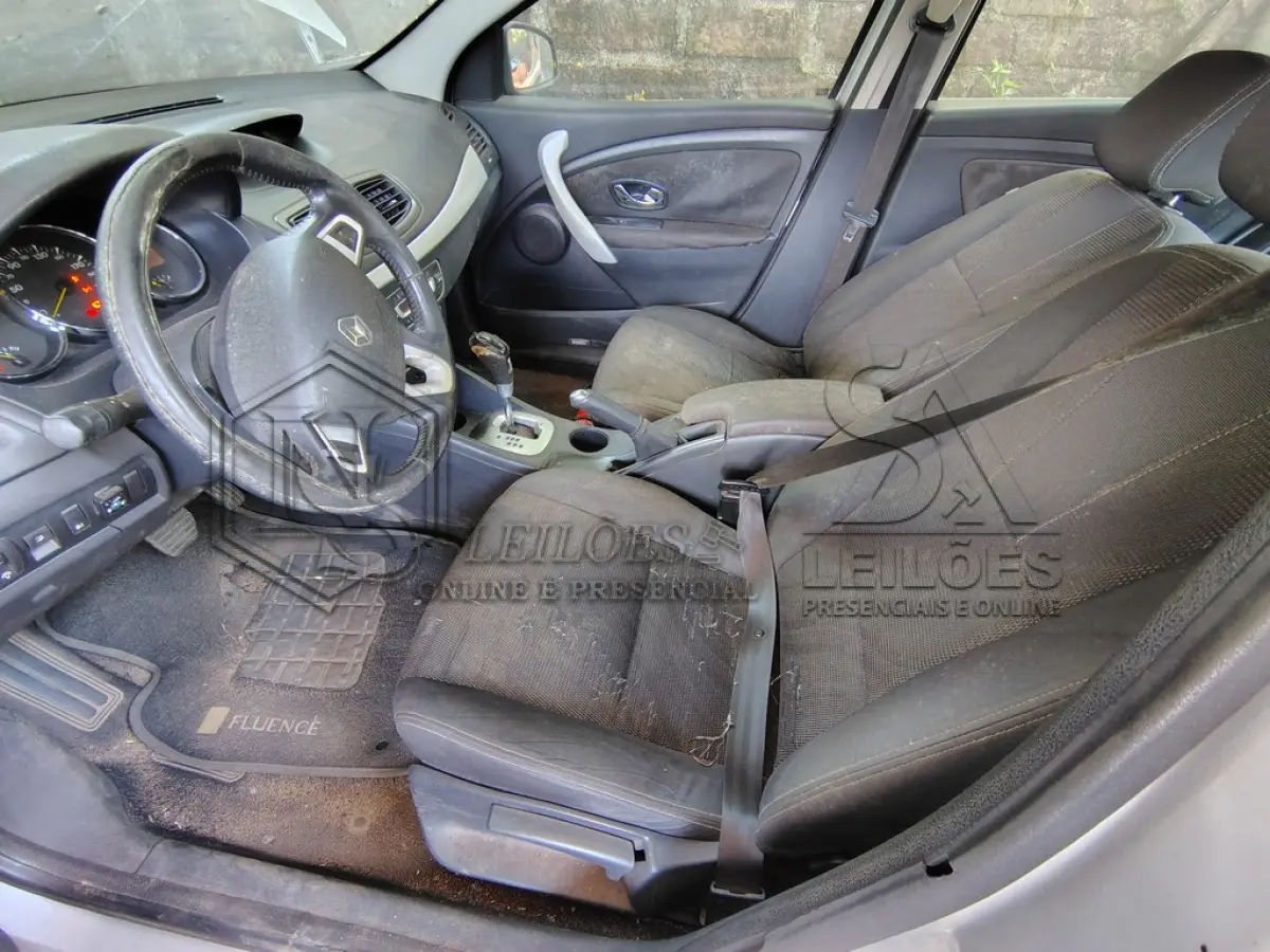 LOTE 022 - Renault/Fluence DYN20A
