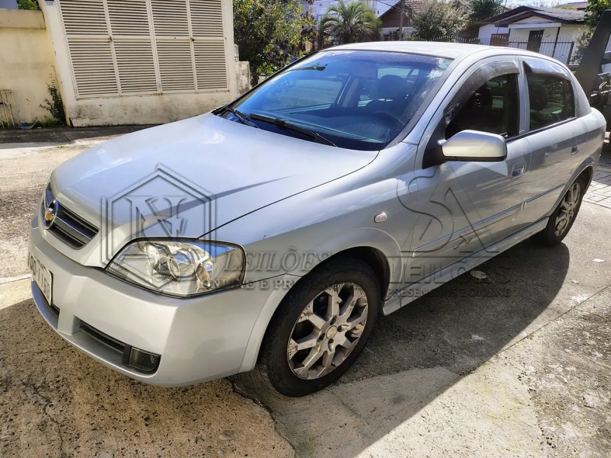 LOTE 002 - GM/Astra HB 4P Advantage