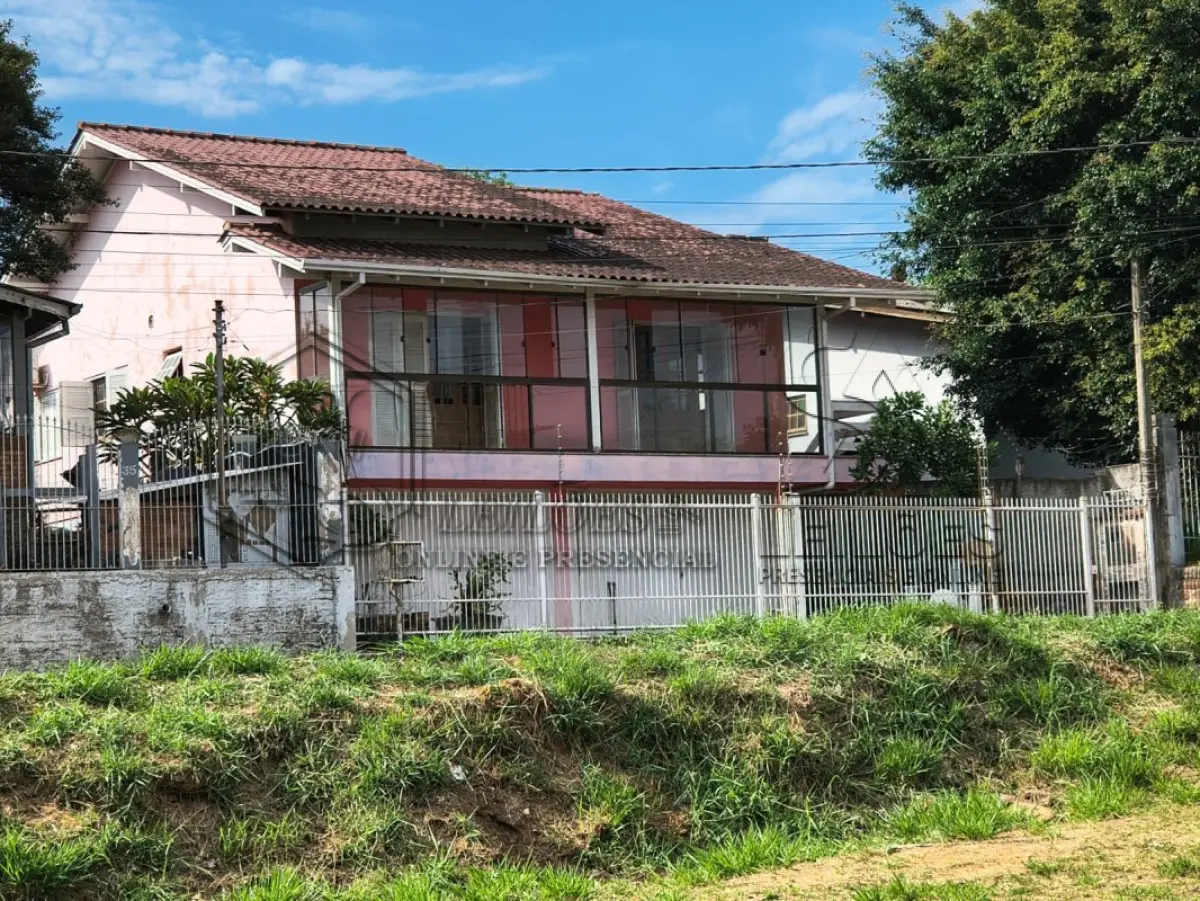 LOTE 006 - Prédio de Alvenaria em Viamão/RS