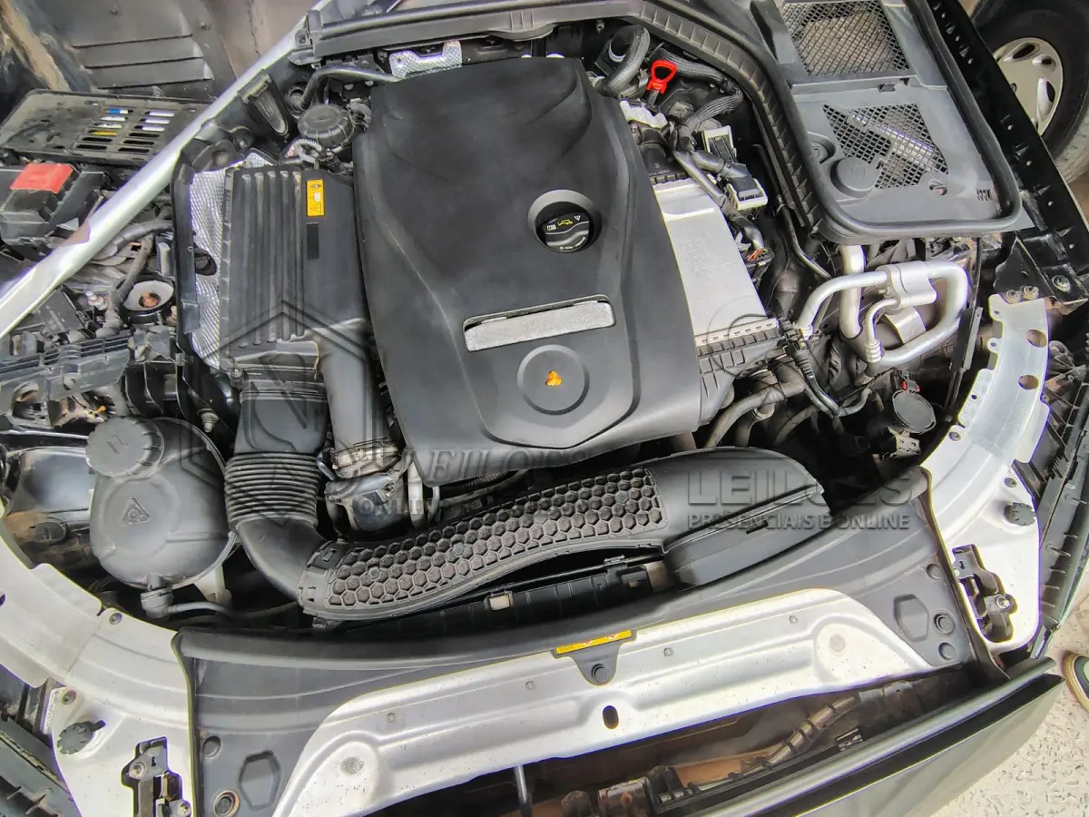 LOTE 002 - Mercedes-Benz/C180