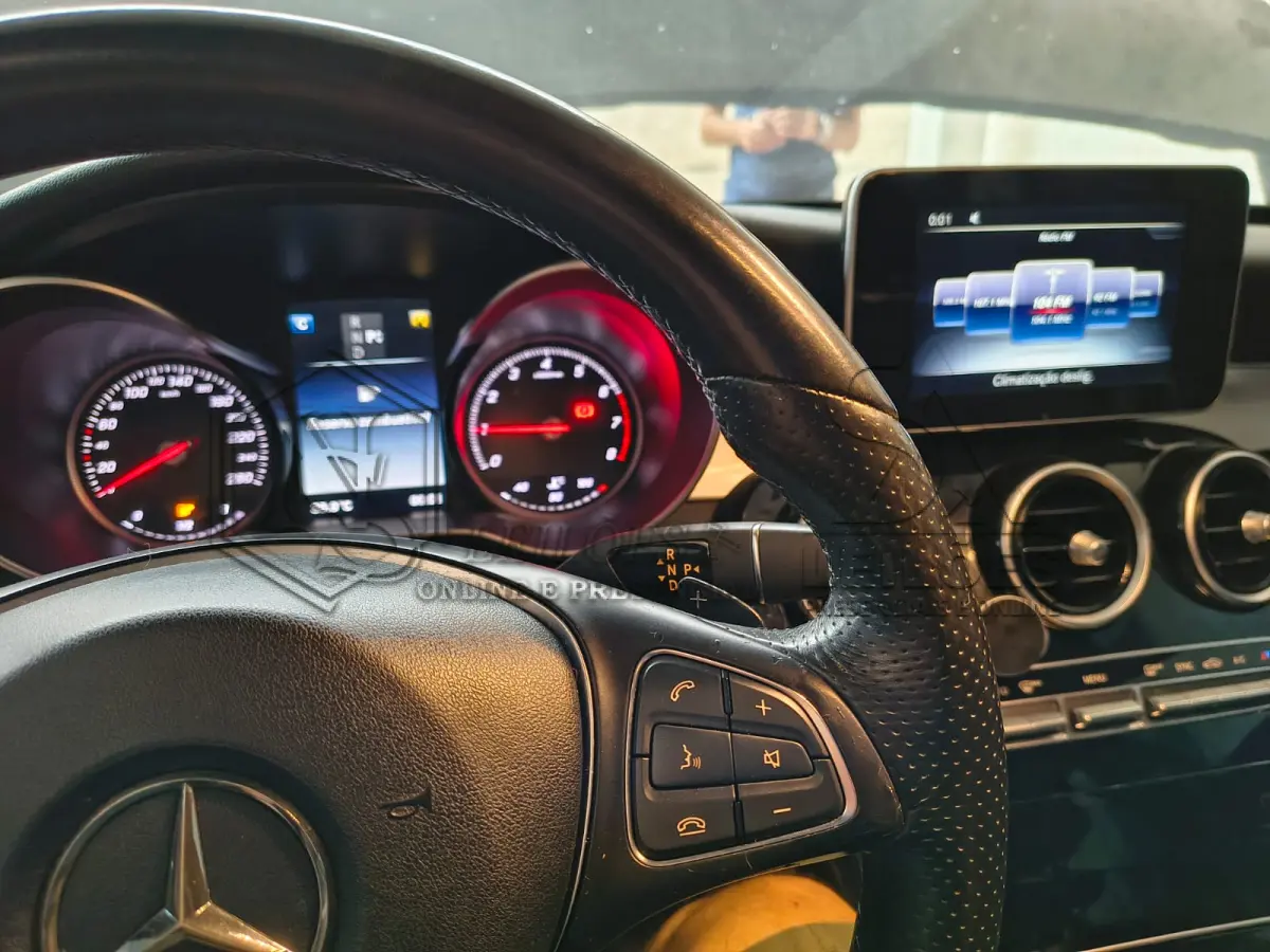 LOTE 002 - Mercedes-Benz/C180