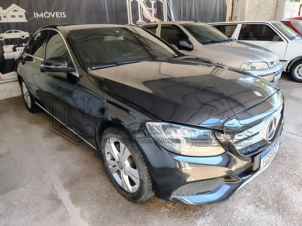 LOTE 002 - Mercedes-Benz/C180