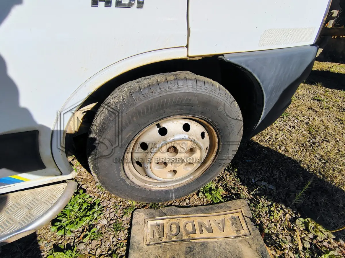 LOTE 002 - Van Peugeot Boxer