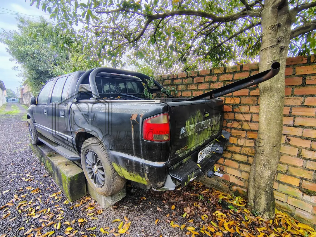 LOTE 007 - GM/S10 Executive D
