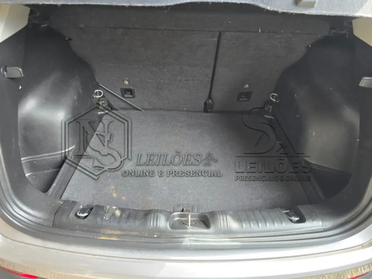 LOTE 001 - Jeep/Compass Sport F