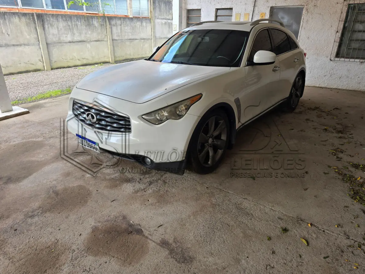 LOTE 002 - Infiniti/FX35 3.5 V6 AWD