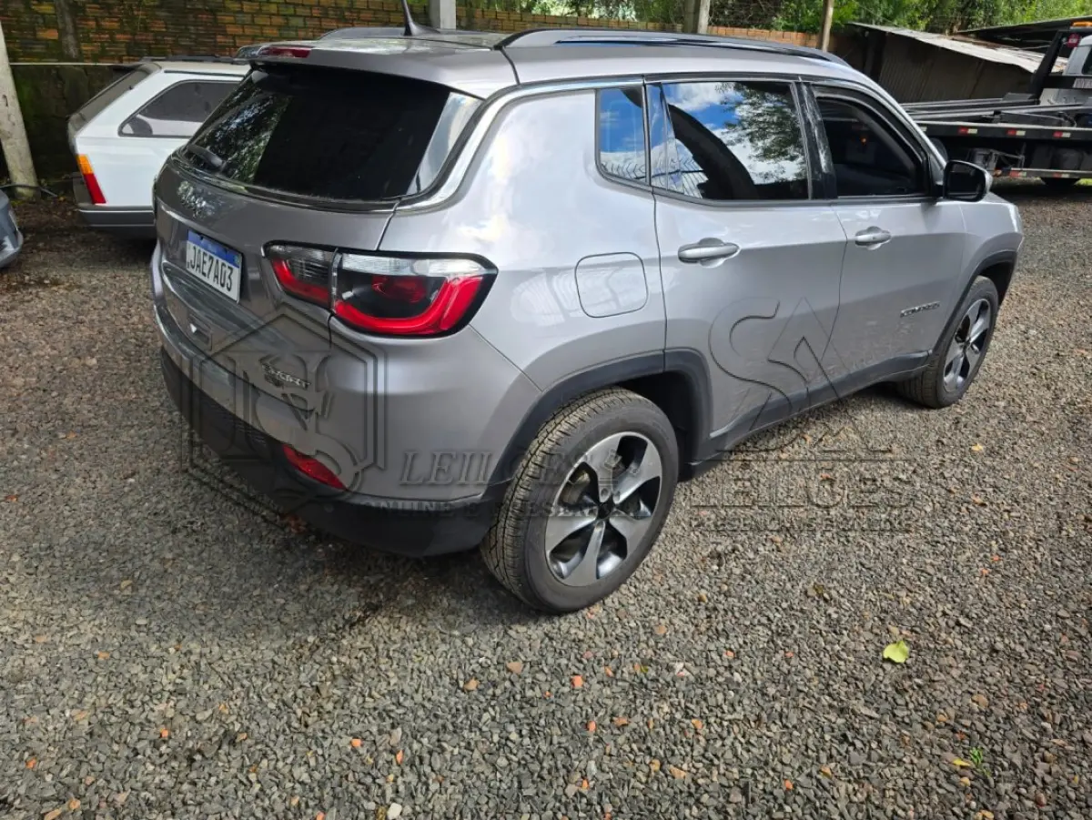 LOTE 001 - Jeep/Compass Sport F