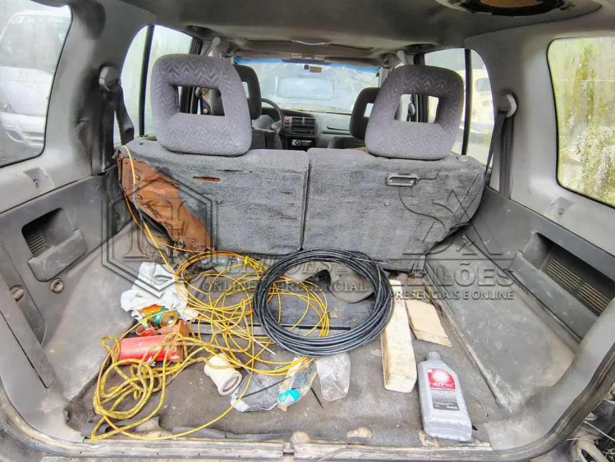 LOTE 020 - GM/Tracker 2.0