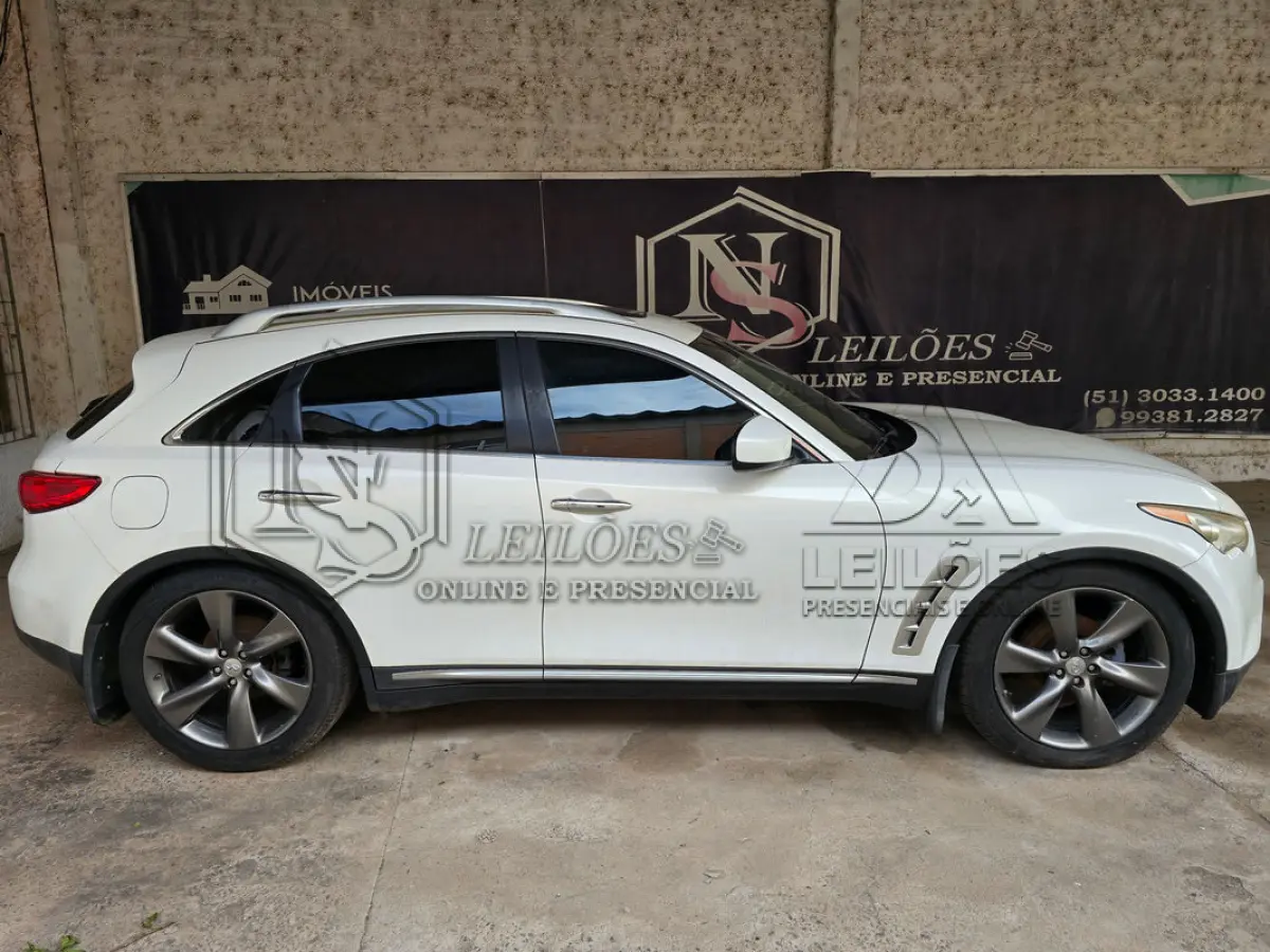 LOTE 002 - Infiniti/FX35 3.5 V6 AWD