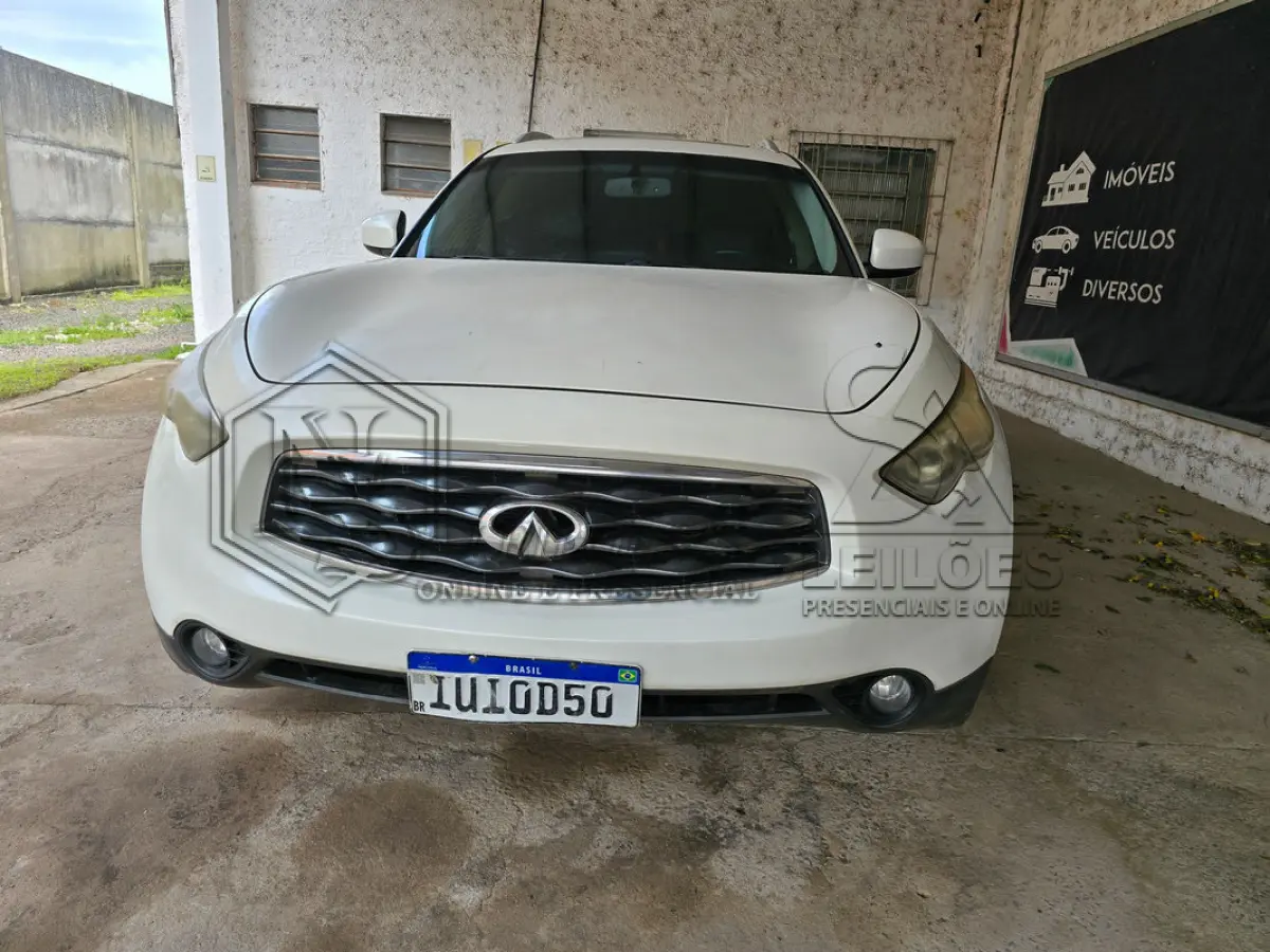 LOTE 002 - Infiniti/FX35 3.5 V6 AWD