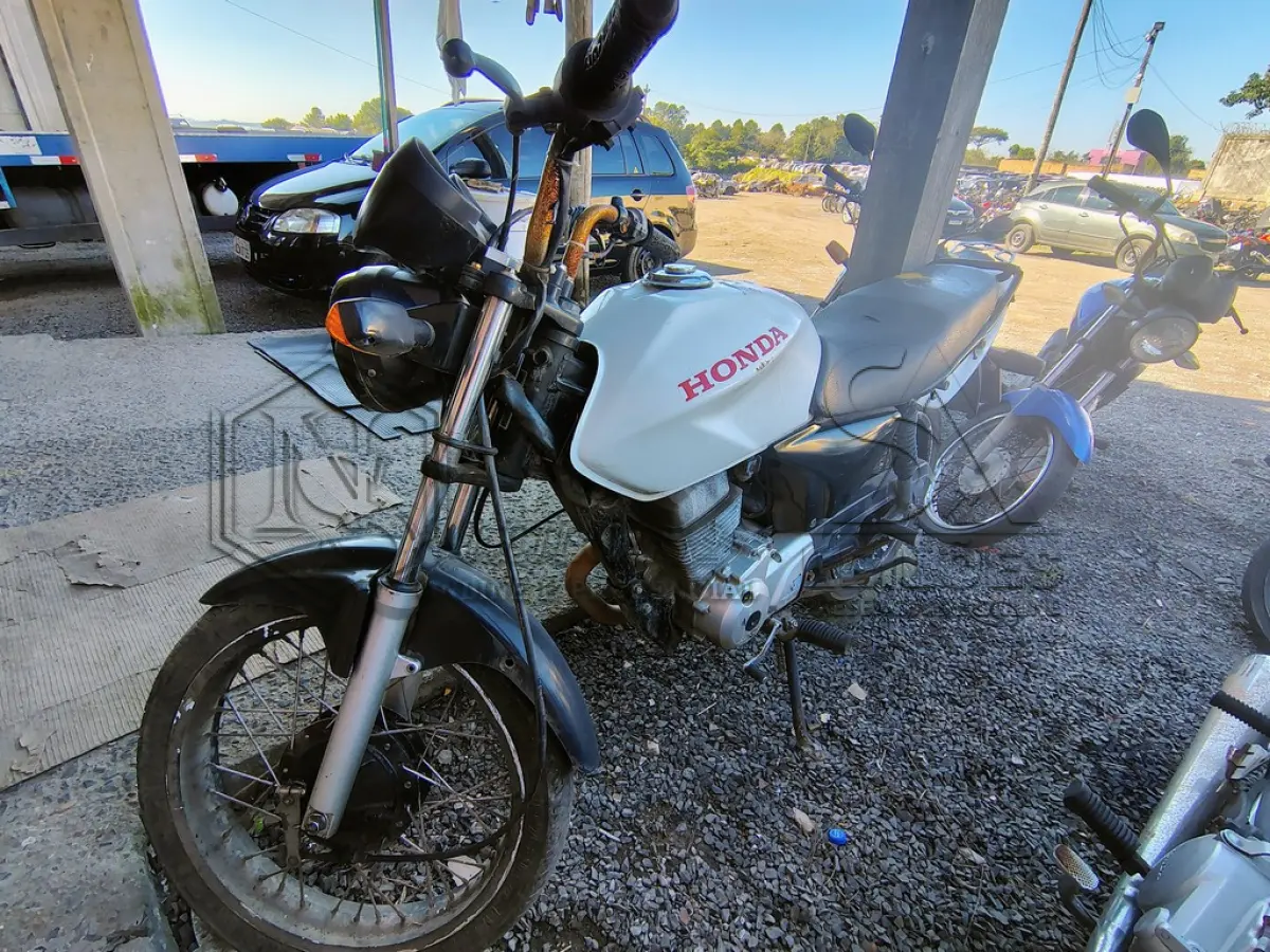LOTE 0047