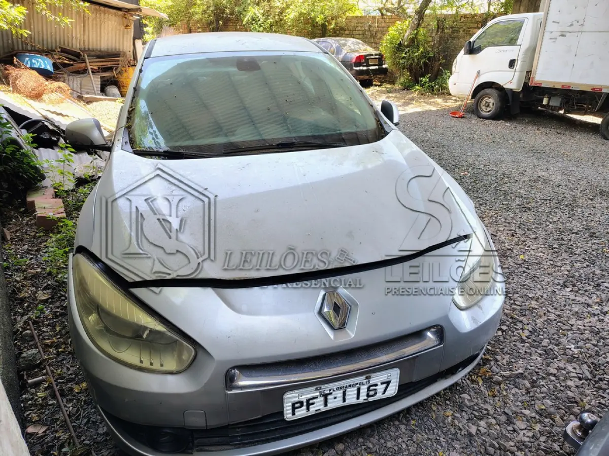 LOTE 022 - Renault/Fluence DYN20A