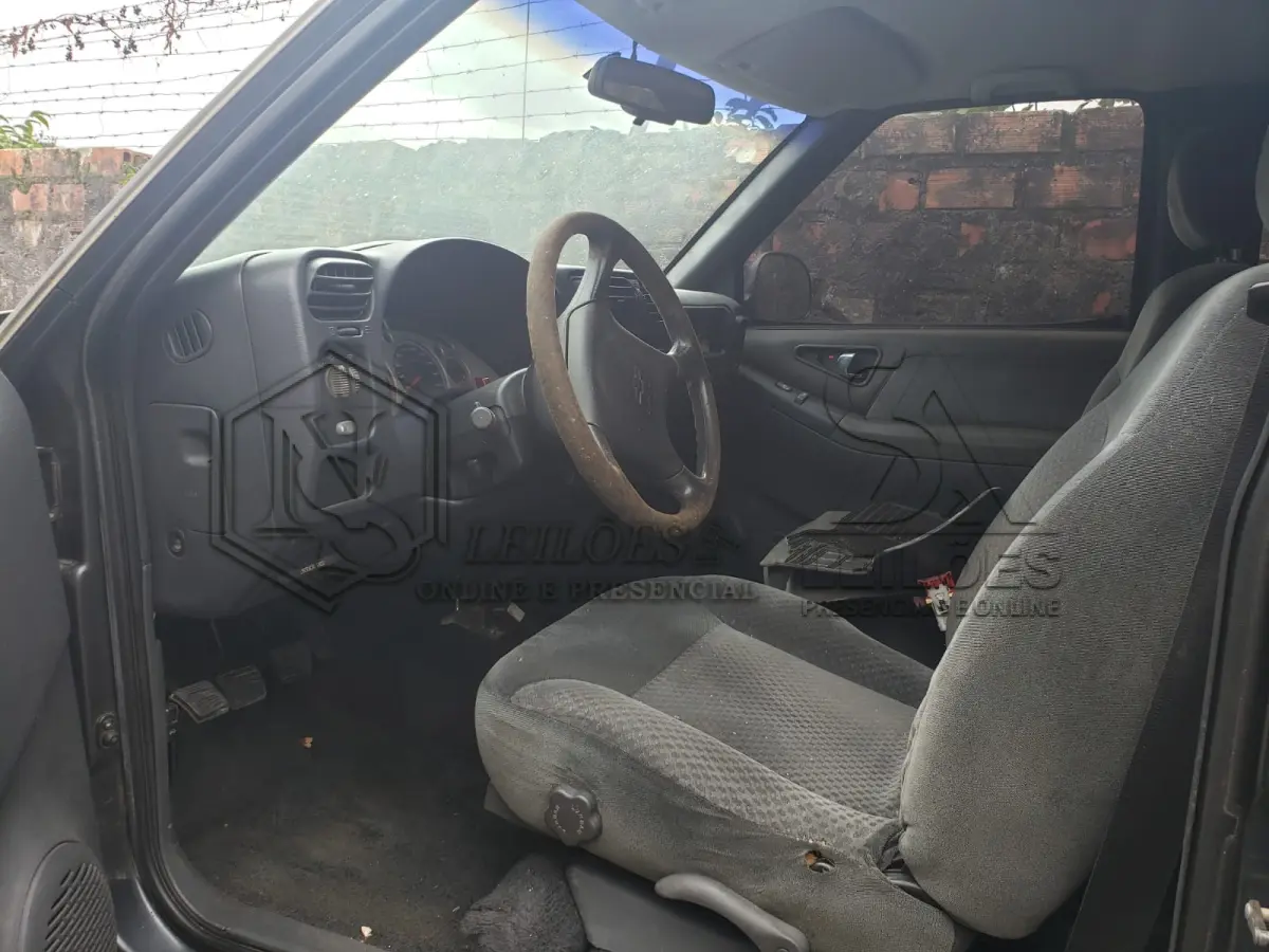 LOTE 016 - GM/S10 Advantage D
