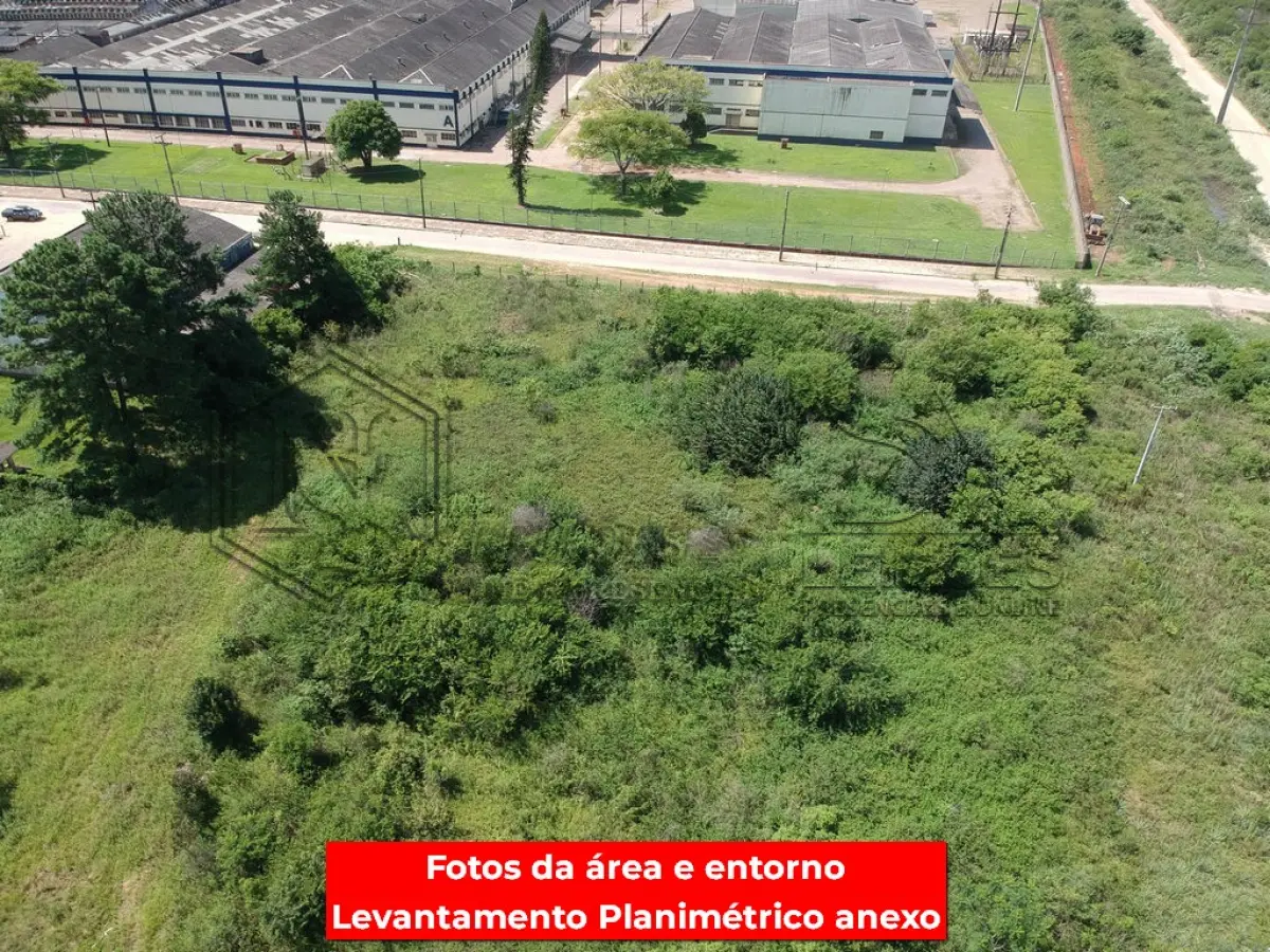 LOTE 035 - Uma fração de terras em Esteio/RS