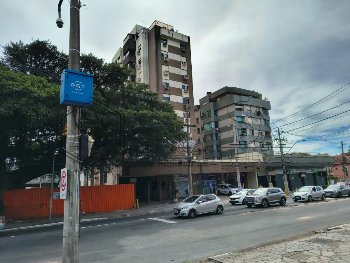 LOTE 031 - Apartamento e Box em Porto Alegre/RS