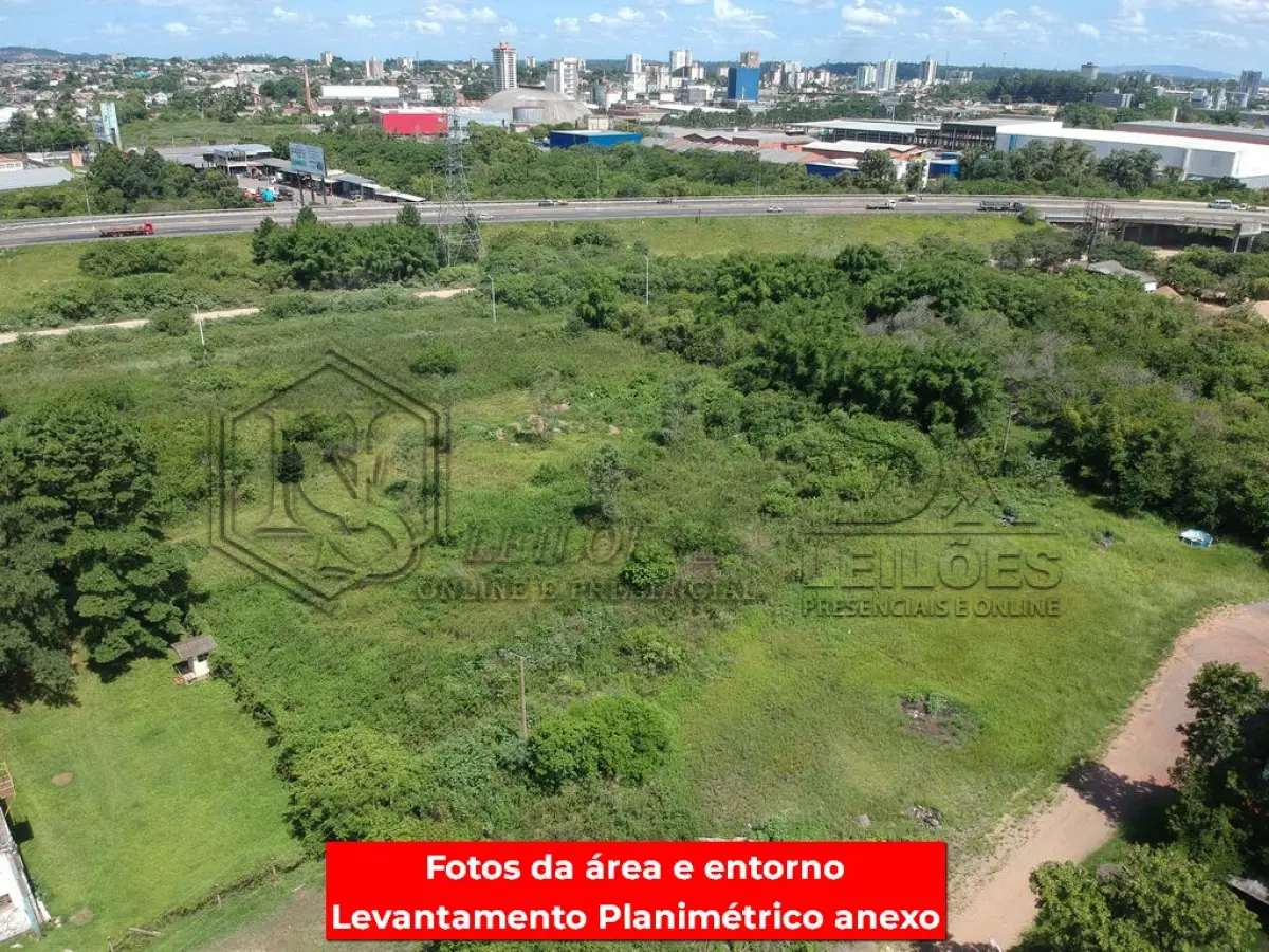 LOTE 035 - Uma fração de terras em Esteio/RS