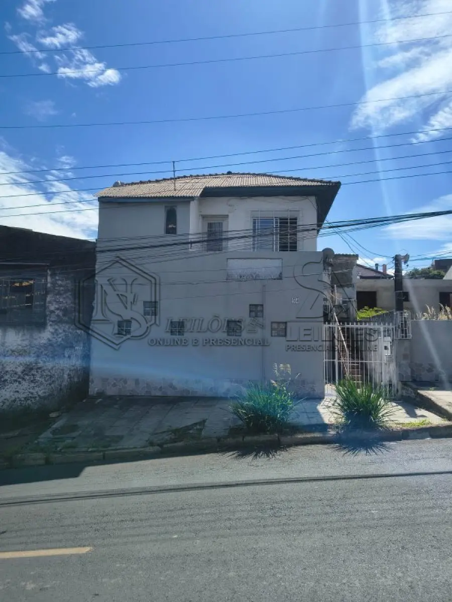 LOTE 011 - Prédio de Madeira em  Porto Alegre/RS