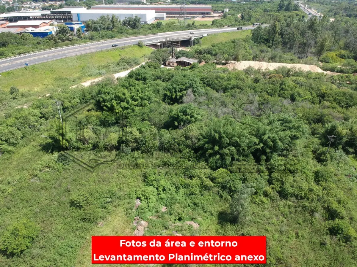 LOTE 035 - Uma fração de terras em Esteio/RS