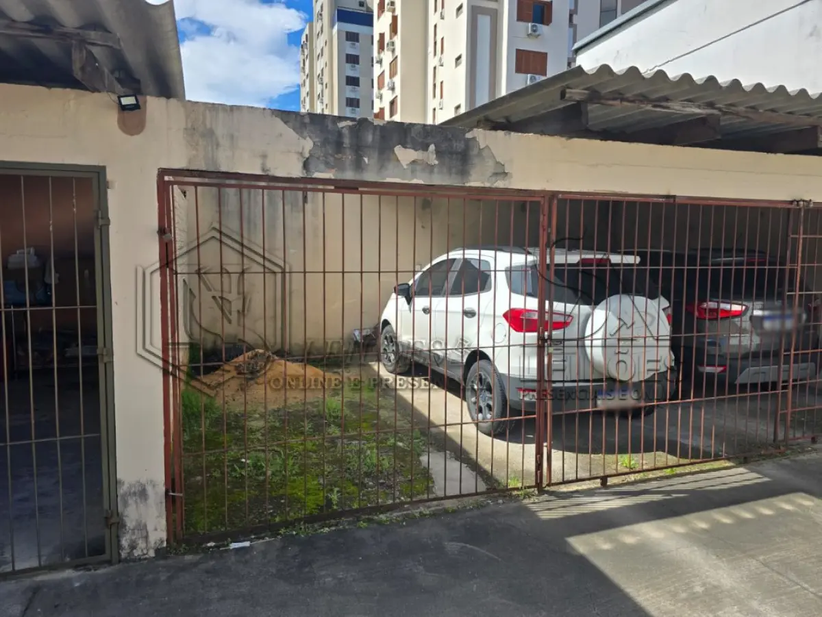 LOTE 025 - Box n. 16 do Edifício San Lorenzo Canoas/RS