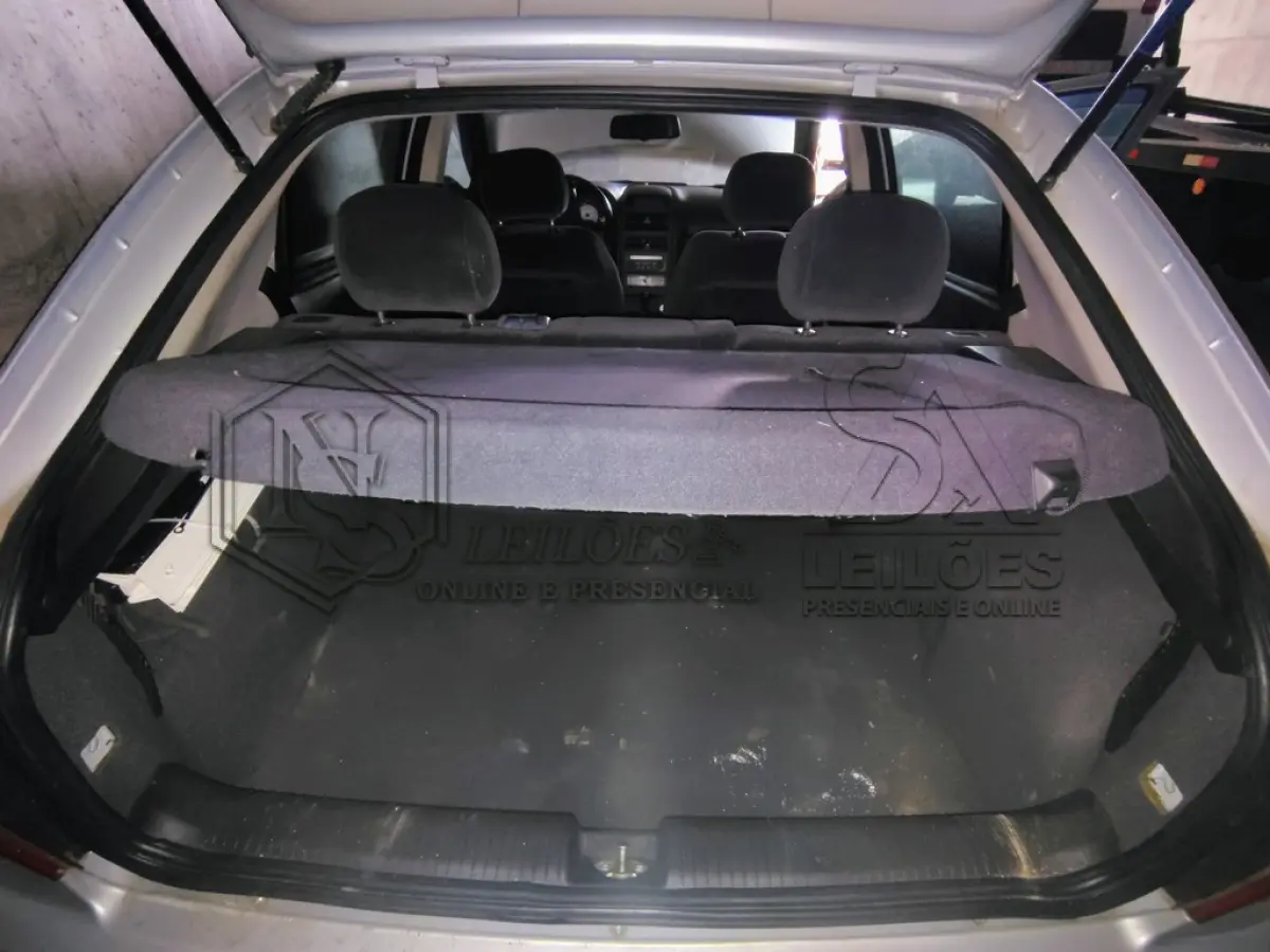 LOTE 002 - GM/Astra HB 4P Advantage