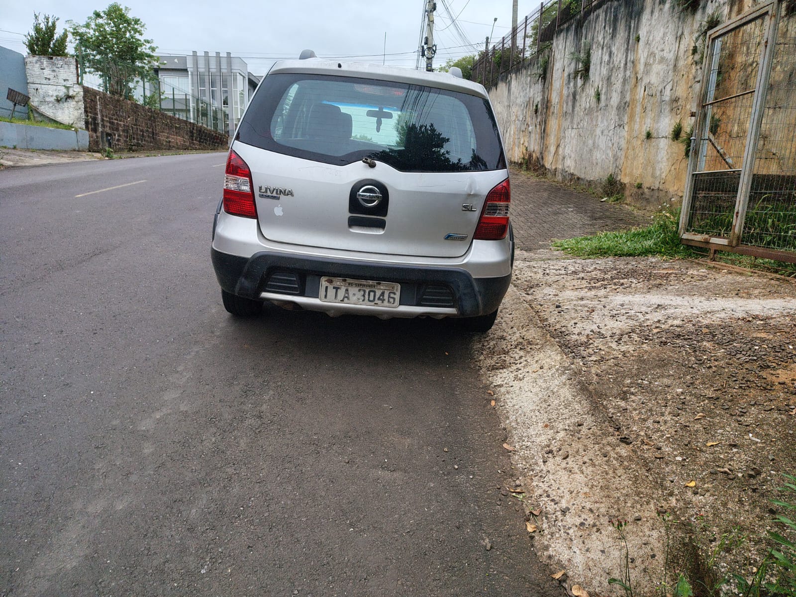 LOTE 007 - NISSAN/LIVINA XGEAR 16SL