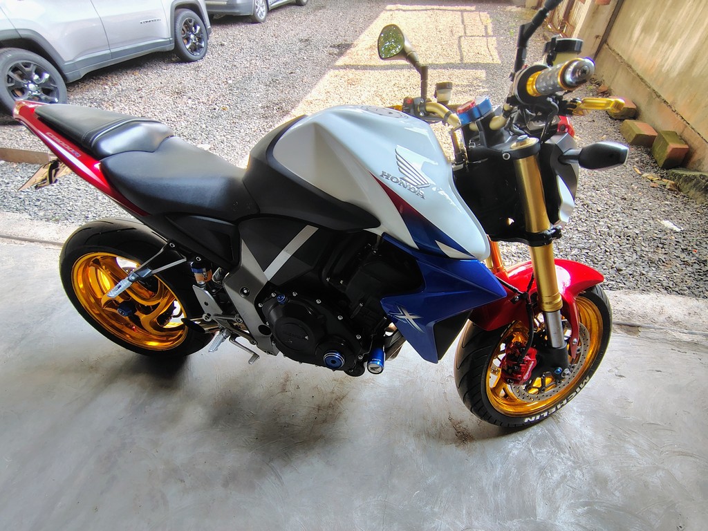 LOTE 001 - Honda/CB 1000R