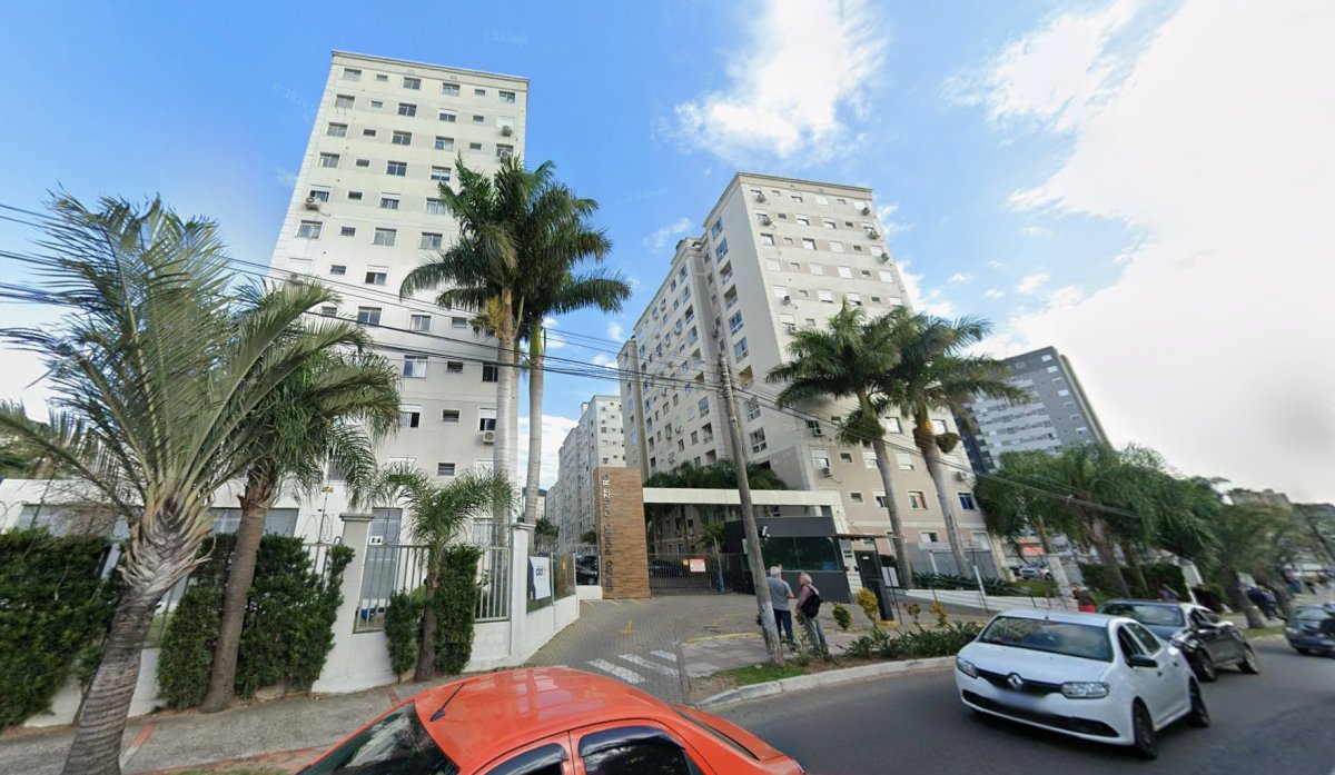 LOTE 012 - Apartamento e box em Porto Alegre/RS