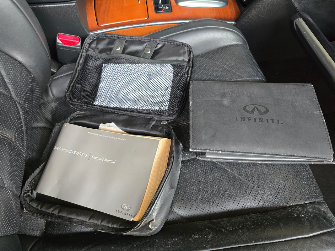 LOTE 002 - Infiniti/FX35 3.5 V6 AWD
