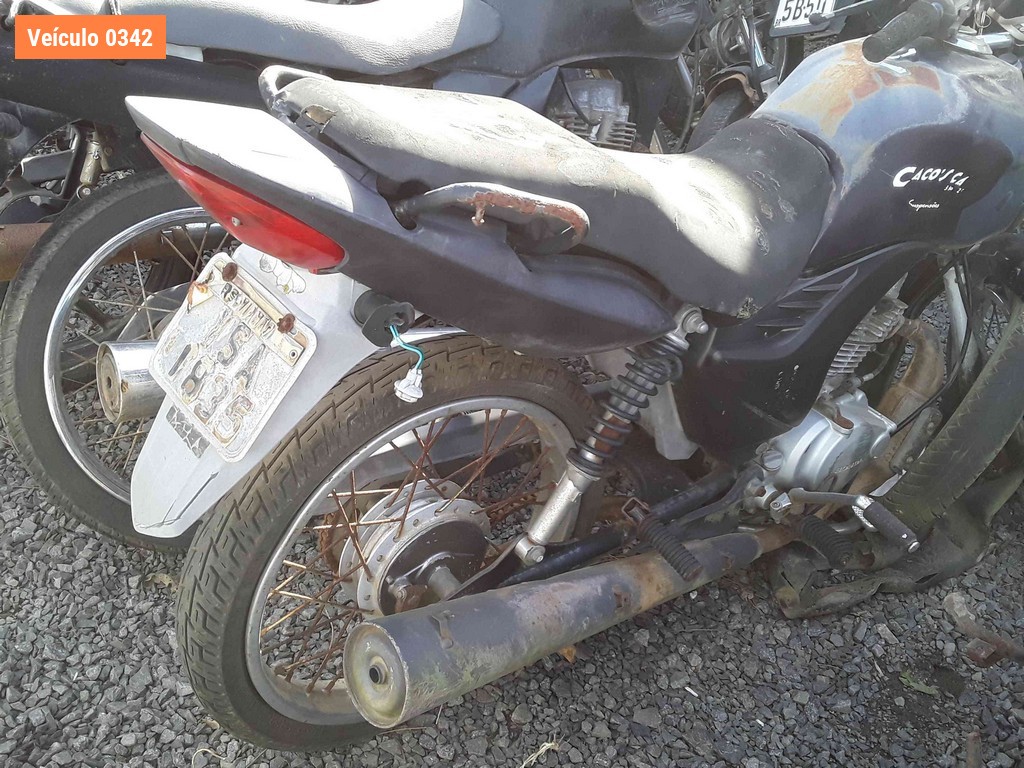 LOTE 0003 - Sucata<br />Sucata<br />Sucata<br />Sucata<br />Sucata<br />Sucata<br />Sucata<br />Sucata<br>Sucata - IOZ5902<br />IMH9548<br />IND8030<br />MCB2086<br />IMG9485<br />IOL6365<br />IIR3880<br />ISA1835<br>ITR6867