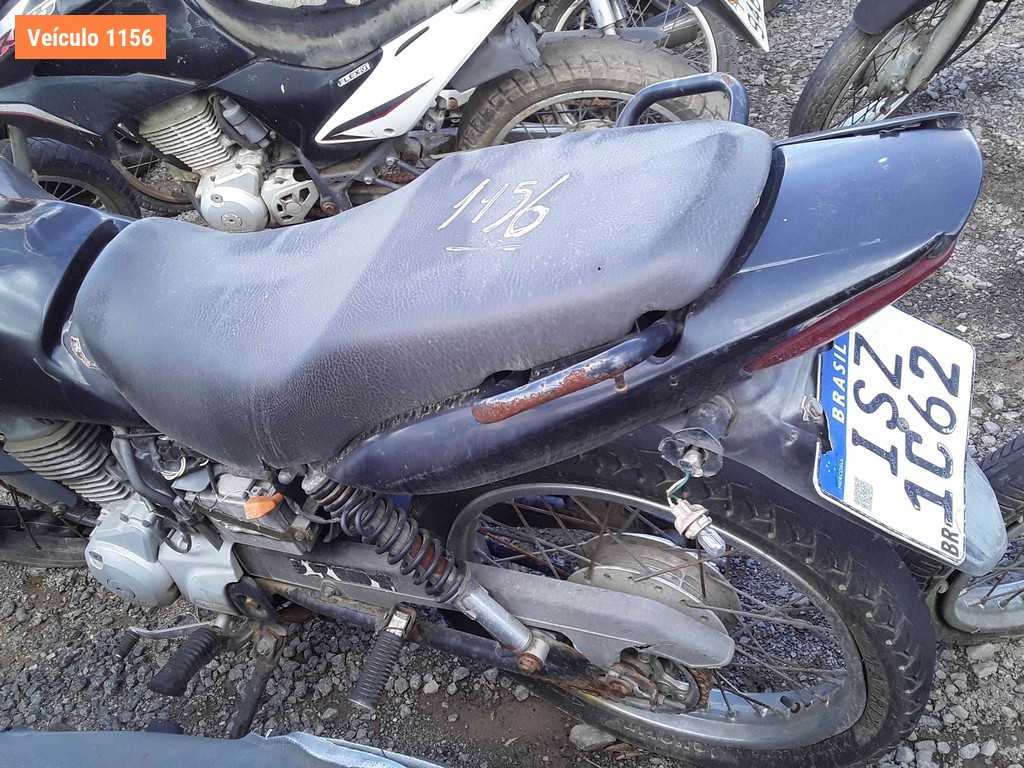 LOTE 0004 - Sucata<br />Sucata<br />Sucata<br />Sucata<br />Sucata<br />Sucata<br>Sucata - IBA9098<br />IIL4727<br />ILJ4504<br />IOR7772<br />MBV0807<br />ISZ1C62<br>IQM8J15