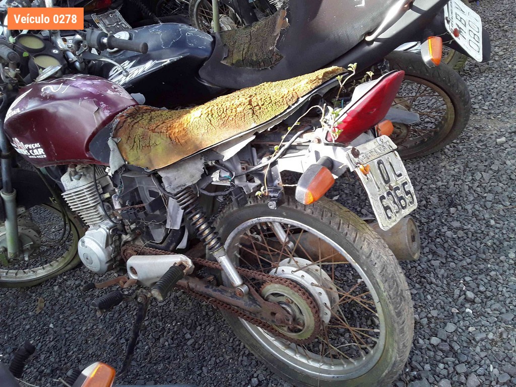 LOTE 0003 - Sucata<br />Sucata<br />Sucata<br />Sucata<br />Sucata<br />Sucata<br />Sucata<br />Sucata<br>Sucata - IOZ5902<br />IMH9548<br />IND8030<br />MCB2086<br />IMG9485<br />IOL6365<br />IIR3880<br />ISA1835<br>ITR6867
