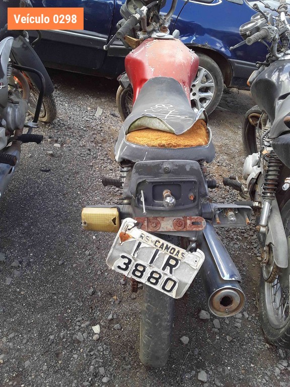 LOTE 0003 - Sucata<br />Sucata<br />Sucata<br />Sucata<br />Sucata<br />Sucata<br />Sucata<br />Sucata<br>Sucata - IOZ5902<br />IMH9548<br />IND8030<br />MCB2086<br />IMG9485<br />IOL6365<br />IIR3880<br />ISA1835<br>ITR6867