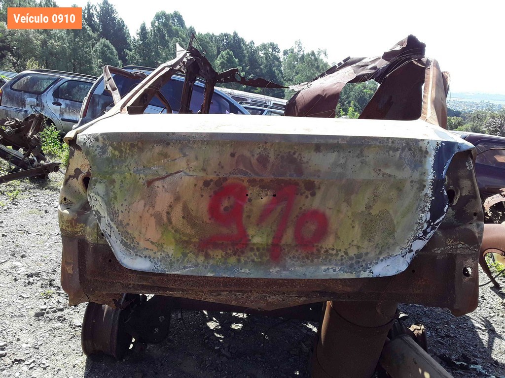 LOTE 0021 - Sucata<br />Sucata<br />Sucata<br />Sucata<br>Sucata - IAT1328<br />MPT0492<br />MCA3358<br />EBC4J06<br>IYO8461
