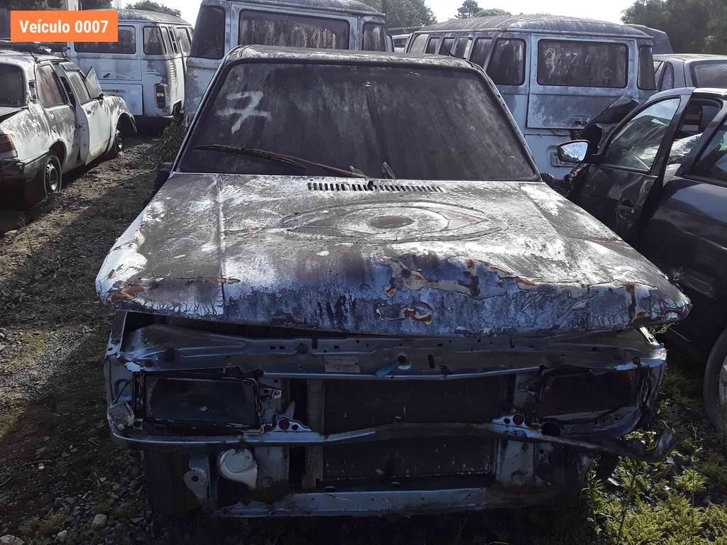 LOTE 0006 - Sucata<br />Sucata<br />Sucata<br />Sucata<br>Sucata - IAS1776<br />IJX4677<br />IFX7028<br />IHW3130<br>IDR8562