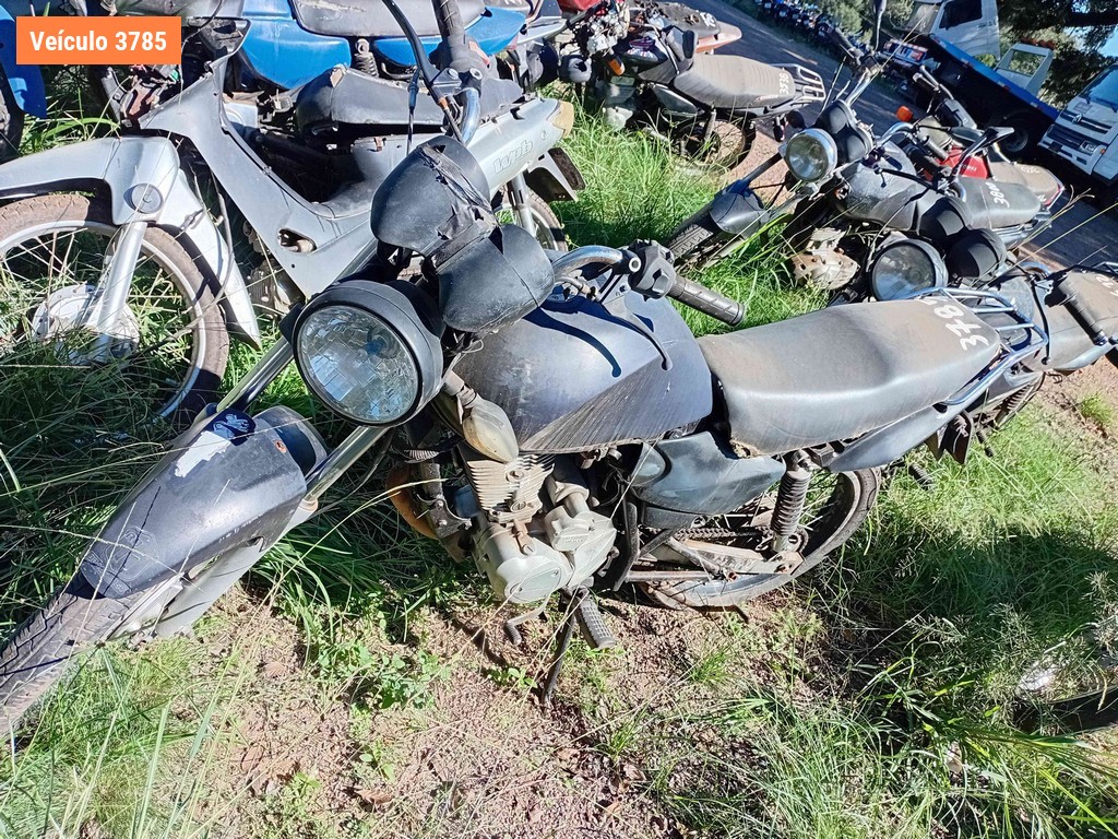 LOTE 0087 - Sucata<br />Sucata<br />Sucata<br />Sucata<br />Sucata<br />Sucata<br />Sucata<br>Sucata - IPT1586<br />IQA2840<br />III1G92<br />IND7200<br />IPW0J59<br />IEO9302<br />IPJ3499<br>IWJ3D01