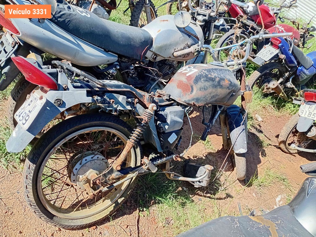 LOTE 0087 - Sucata<br />Sucata<br />Sucata<br />Sucata<br />Sucata<br />Sucata<br />Sucata<br>Sucata - IPT1586<br />IQA2840<br />III1G92<br />IND7200<br />IPW0J59<br />IEO9302<br />IPJ3499<br>IWJ3D01