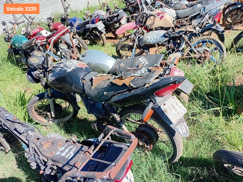 LOTE 0085 - Sucata<br />Sucata<br />Sucata<br />Sucata<br />Sucata<br />Sucata<br />Sucata<br>Sucata - IPY5503<br />MED4691<br />ISQ4281<br />ISV7064<br />IPY3045<br />IMG8886<br />IPR3805<br>IND7B93