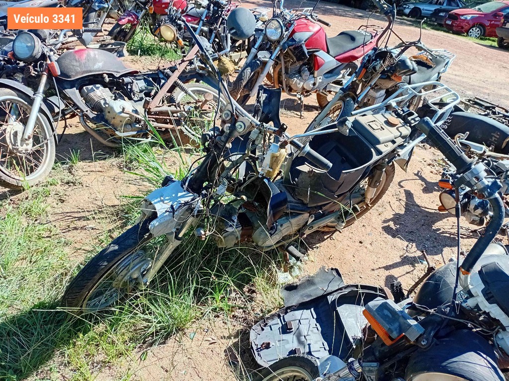 LOTE 0085 - Sucata<br />Sucata<br />Sucata<br />Sucata<br />Sucata<br />Sucata<br />Sucata<br>Sucata - IPY5503<br />MED4691<br />ISQ4281<br />ISV7064<br />IPY3045<br />IMG8886<br />IPR3805<br>IND7B93