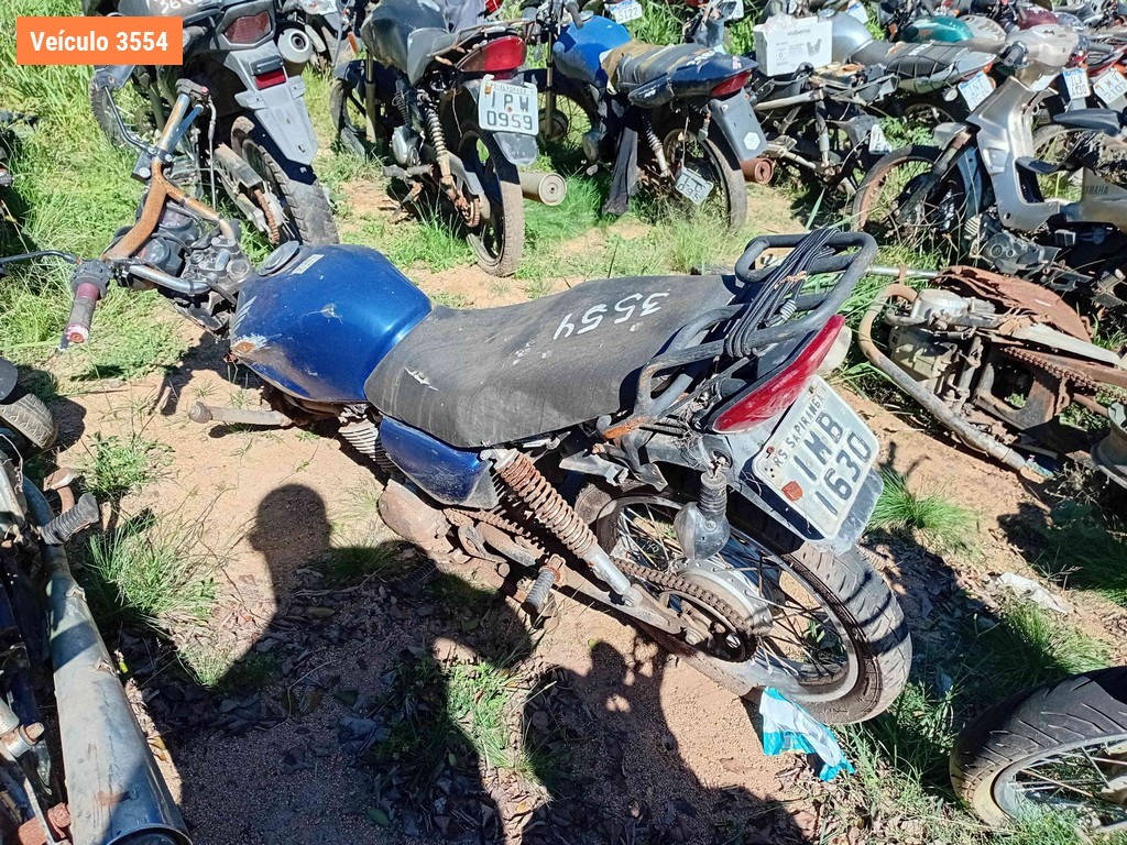 LOTE 0083 - <p>Sucata<br />Sucata<br />Sucata<br />Sucata<br />Sucata<br />Sucata<br />Sucata<br />Sucata</p> - <p>IHC9388<br />INH2366<br />IPP9185<br />ILO0972<br />IMB1630<br />IEL7126<br />INT3G35<br />IBW9408</p>