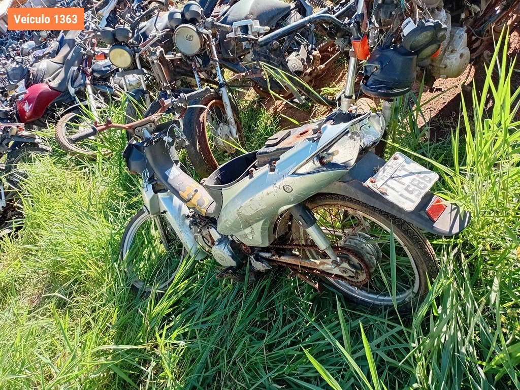 LOTE 0087 - Sucata<br />Sucata<br />Sucata<br />Sucata<br />Sucata<br />Sucata<br />Sucata<br>Sucata - IPT1586<br />IQA2840<br />III1G92<br />IND7200<br />IPW0J59<br />IEO9302<br />IPJ3499<br>IWJ3D01