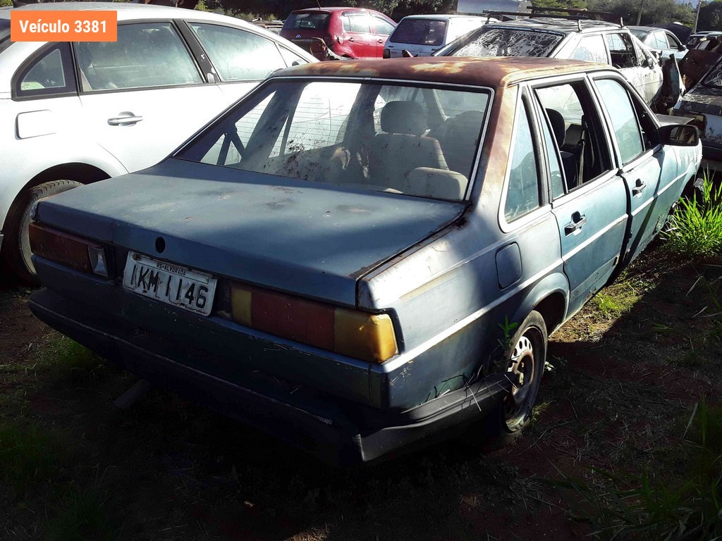 LOTE 0107 - Sucata<br />Sucata<br />Sucata<br />Sucata<br>Sucata - LBL0396<br />IQS0476<br />IAR0057<br />IIF2779<br>IKM1146