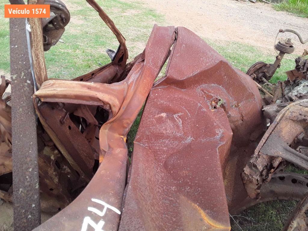 LOTE 0103 - Sucata<br />Sucata<br />Sucata<br />Sucata<br />Sucata<br>Sucata - IDA8127<br />IEG7458<br />IFC7400<br />IJB0041<br />IFJ2915<br>ICI8I97