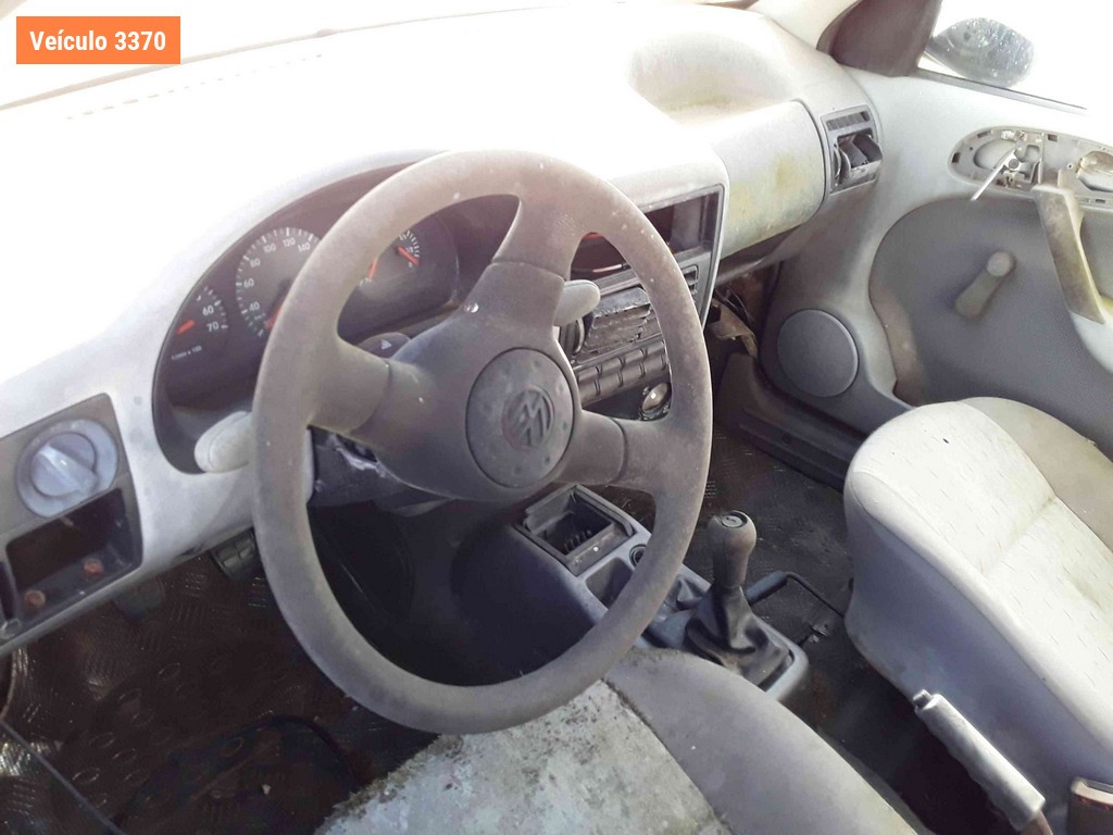 LOTE 0102 - Sucata<br />Sucata<br />Sucata<br />Sucata<br />Sucata<br>Sucata - IKZ0886<br />IDO6129<br />IHI7917<br />IIU1561<br />IIM4F55<br>IFD4D38